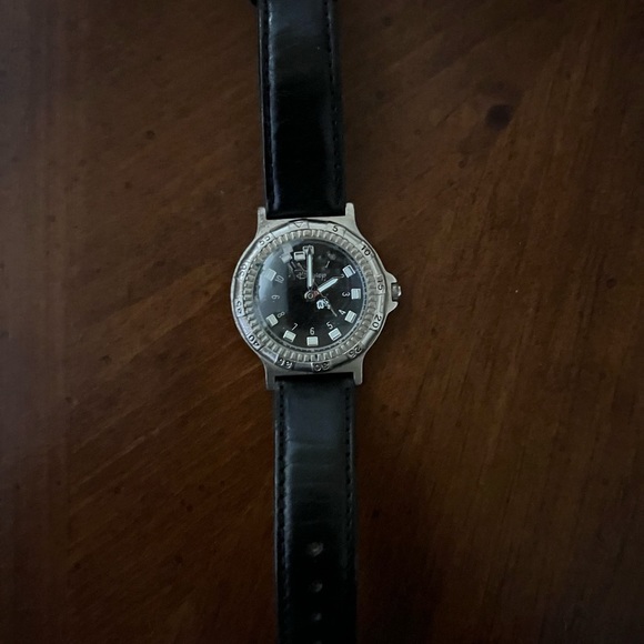 Vintage Mickey Mouse Disney watch by Fossil - Picture 4 of 5